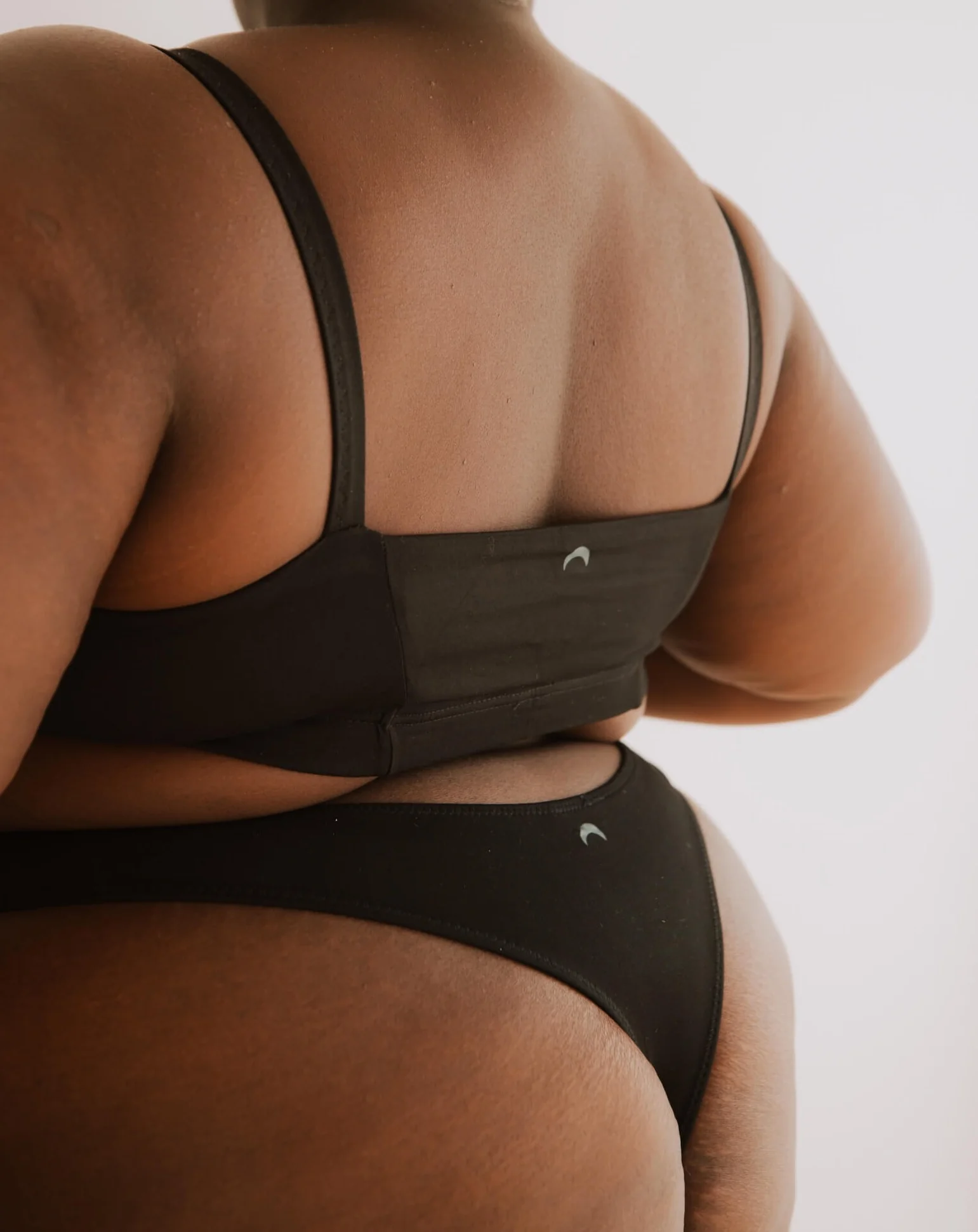 High Rise Thong - Image 4