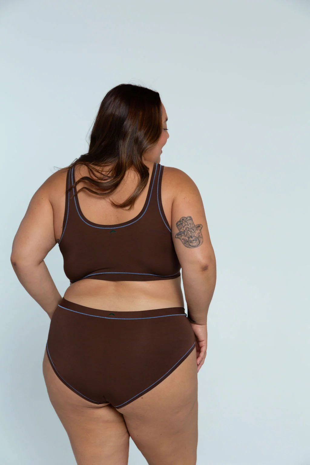 Sporty Bralette - Image 12