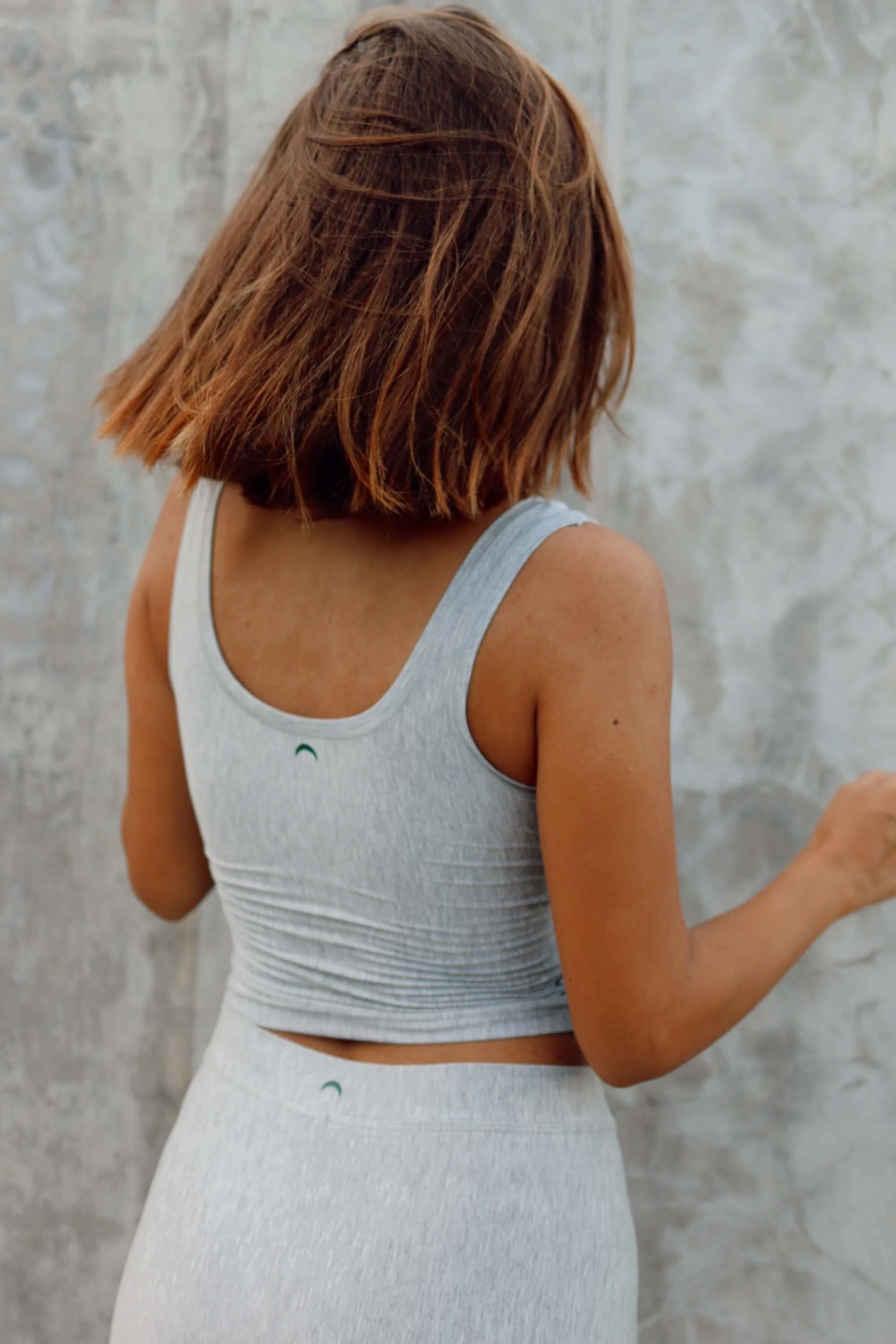 Sporty Crop Tank - Image 4