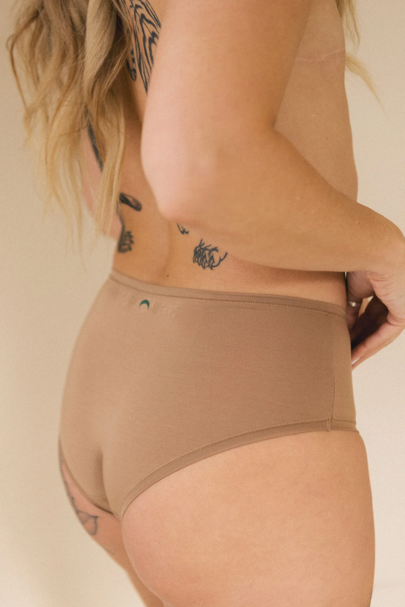 Hipster - Image 4